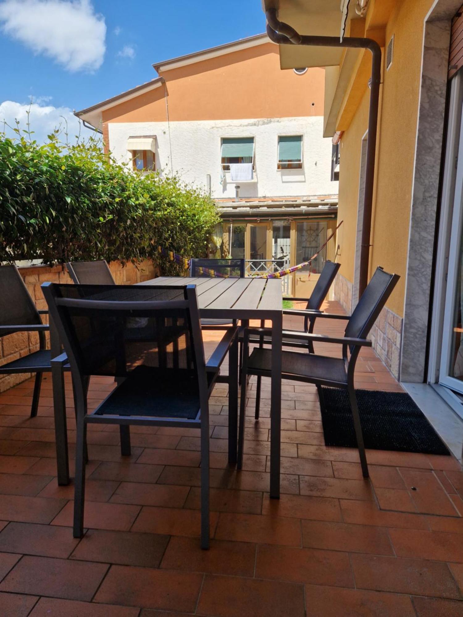 Between Pisa And 5 Terre Marina Di Carrara Exterior foto
