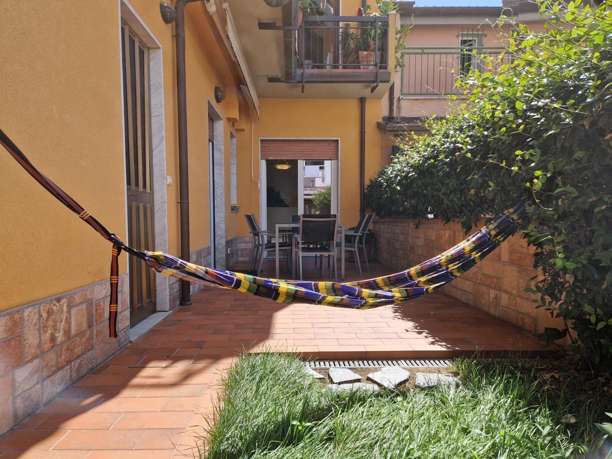 Between Pisa And 5 Terre Marina Di Carrara Exterior foto